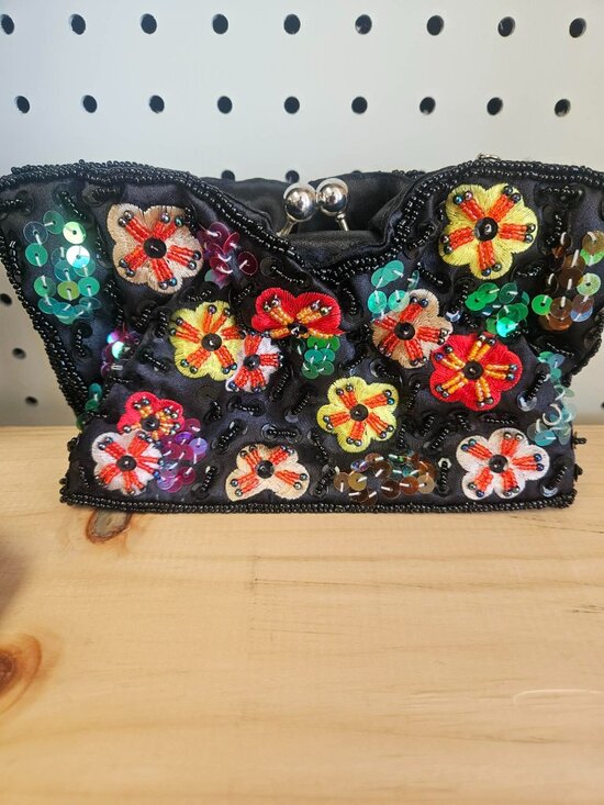 Bijoux Terner Handbags - Vintage Bijoux Terner Beaded Flower Satin Clutch Handbag